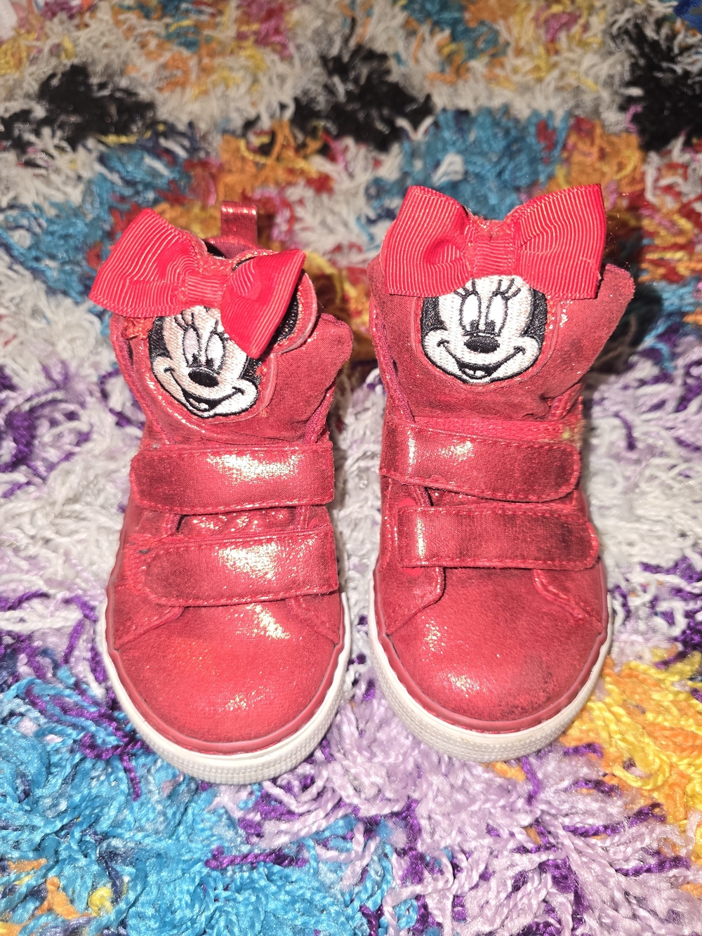 Toddler Red Minnie Mouse Bow High-Top Sneakers